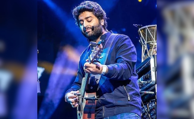 Live updates: Arijit Singh and other big names to perform in special ceremony ahead of India vs Pakistan World Cup match